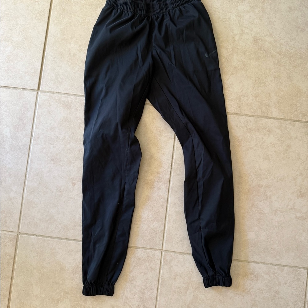 Women’s Black Jogger Pants